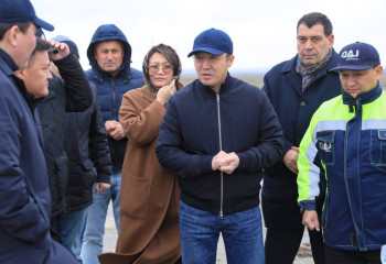 Марат Карабаев проверил качество автодорог в Актюбинской области