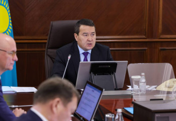 Жол картасын бекіту барлық мәселені шешпейді - Смайылов