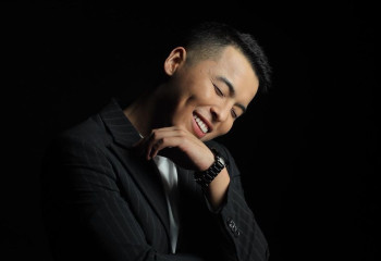 «Бойдақтықтан шаршадым». Әнші Тұрар қандай қызға үйленгісі келетінін айтты