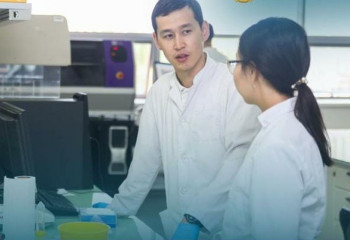 «Үздік ғылыми қызметкер» сыйлығына ізденіс конкурсы жарияланды