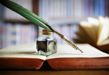 «Қазақстанның халық жазушысы» атағы кімдерге берілді?