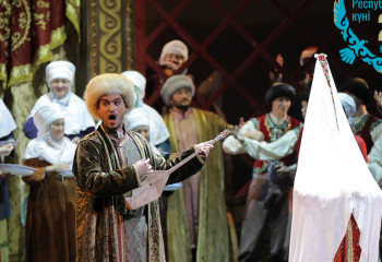 How the Astana Opera’s Artists Celebrate Republic Day