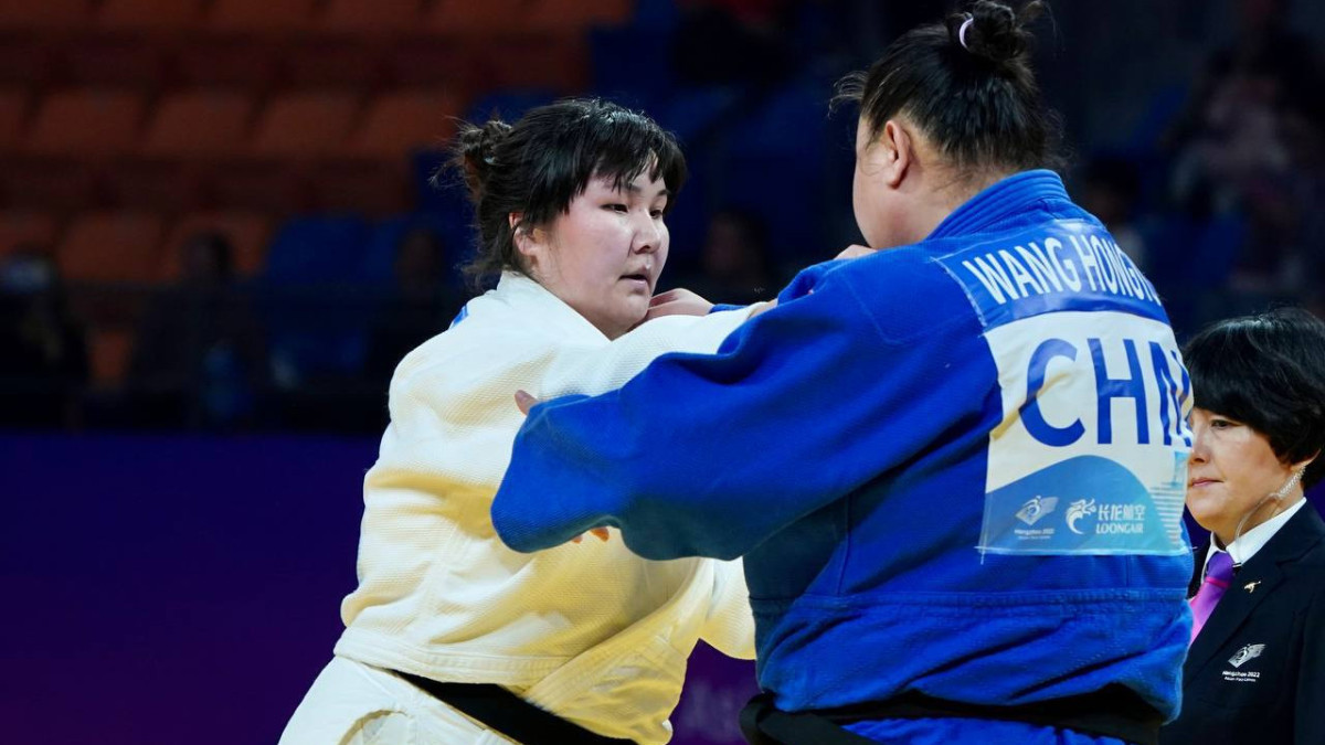 Казахстанская пара спортсменка завоевала серебряную медаль Азиады