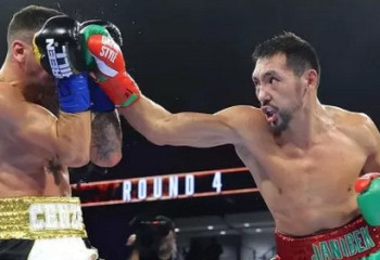 «Боксерище». Жанибеком Алимханулы восхитились за рубежом и поставили ему цель