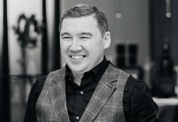 Пара берген: Қайрат Боранбаевтың інісі сотталды