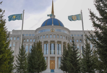 По случаю Дня Республики в адрес Президента Казахстана поступили телеграммы поздравления