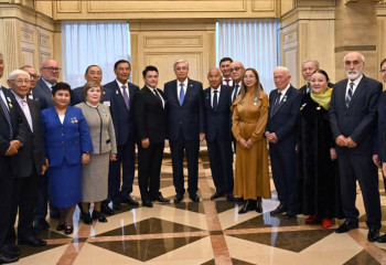 Мемлекет басшысы Талдықорған драма театрына барды