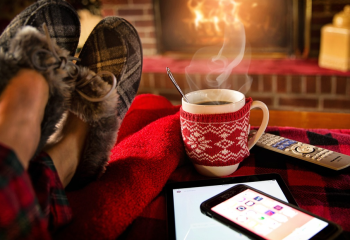 IPhone 15 сатып алу үшін қанша күн жұмыс істеу қажет?