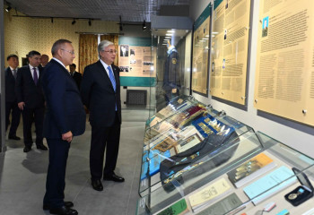 Тоқаев Қаратал тарихи-өлкетану музейіне барды