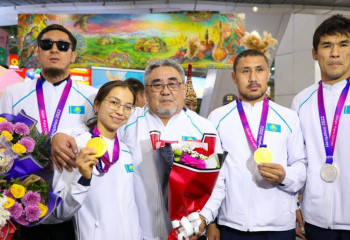 Азия пара ойындарының жеңімпаздары елге оралды