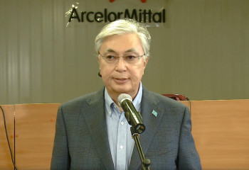 Касым-Жомарт Токаев встретился с родными погибших горняков