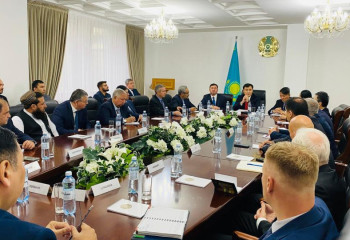 Замминистра иностранных дел встретился с генеральными консулами