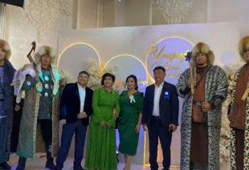 Желіде Заңғар Нұртастың құдалығынан видеолар тарады