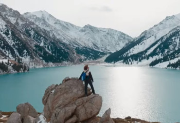 Ролик о приключениях иностранцев в Казахстане получил два главных приза в Европе