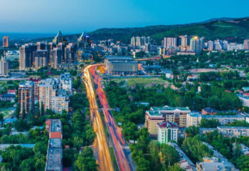 Акимат Алматы планирует увеличить количество скверов в одном из районов города