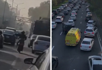 Мопедист расчищал дорогу для скорой