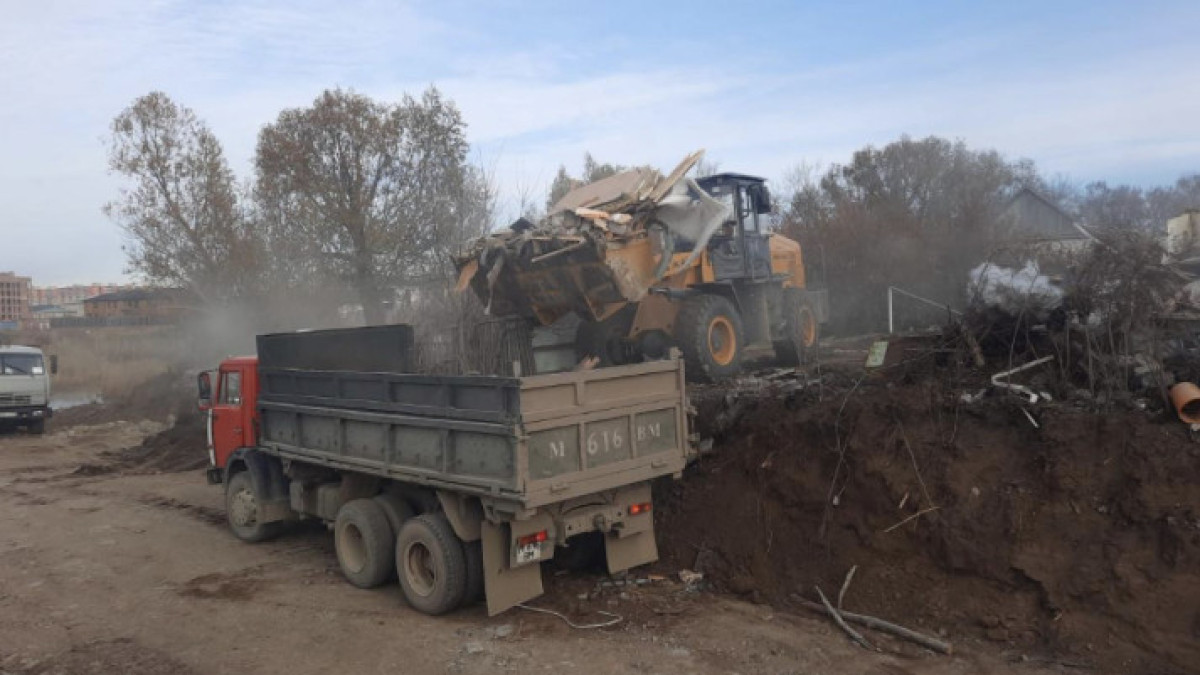  Астана қалалық әкімдігі 