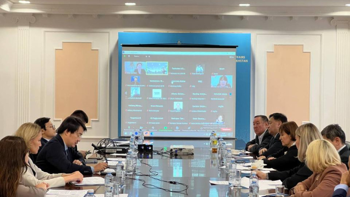 Доступ к информации и выборное законодательство обсудили в МИД Казахстана
