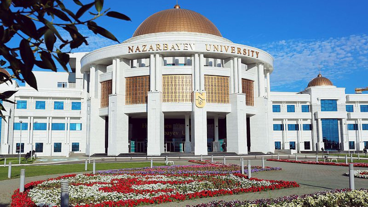 Шетелдіктерге 2-3 есе арзан: Назарбаев университетіндегі оқу ақысына қатысты дау шықты