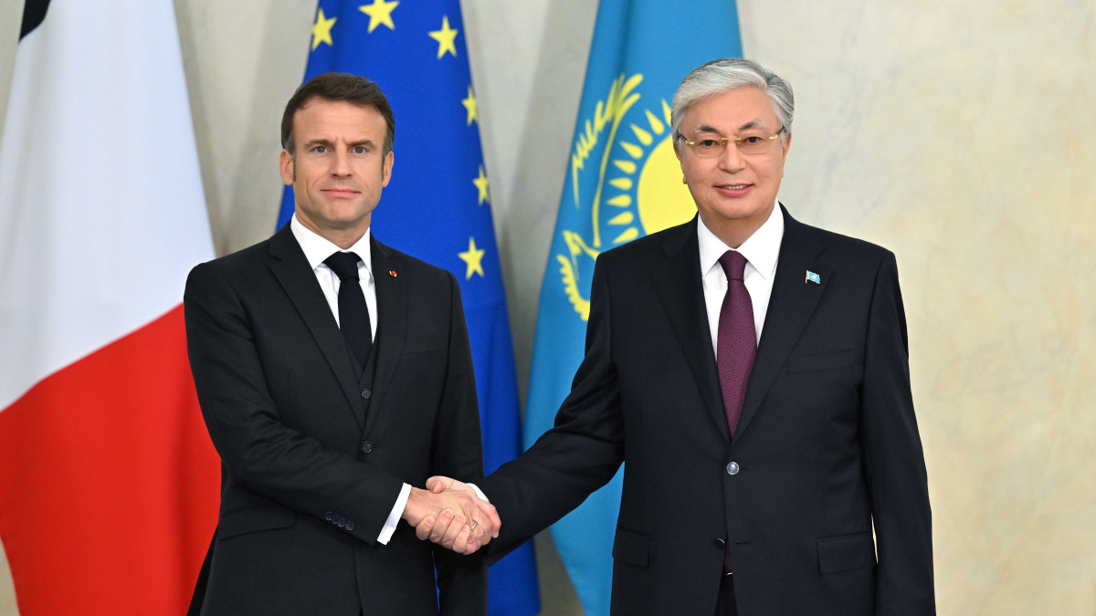 Франция инвестировала в экономику Казахстана около 18,7 млрд долларов - Токаев