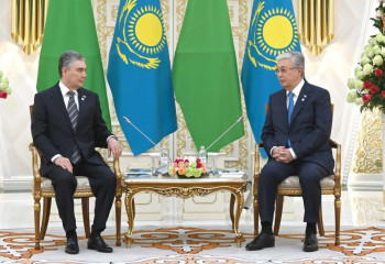 Kassym-Jomart Tokayev meets with Gurbanguly Berdimuhamedov