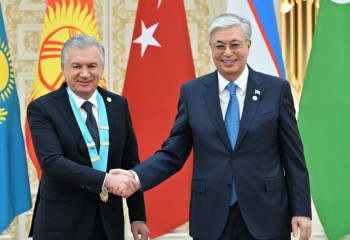President of Uzbekistan awarded with Supreme Order of Turkic World