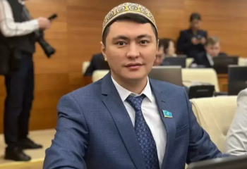 Дәулет Мұқаев халыққа қаржылық сауаттылыққа қатысты кеңес айтты