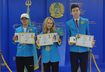 Елордалық оқушылар республикалық олимпиадада «Үздік команда» атағын жеңіп алды