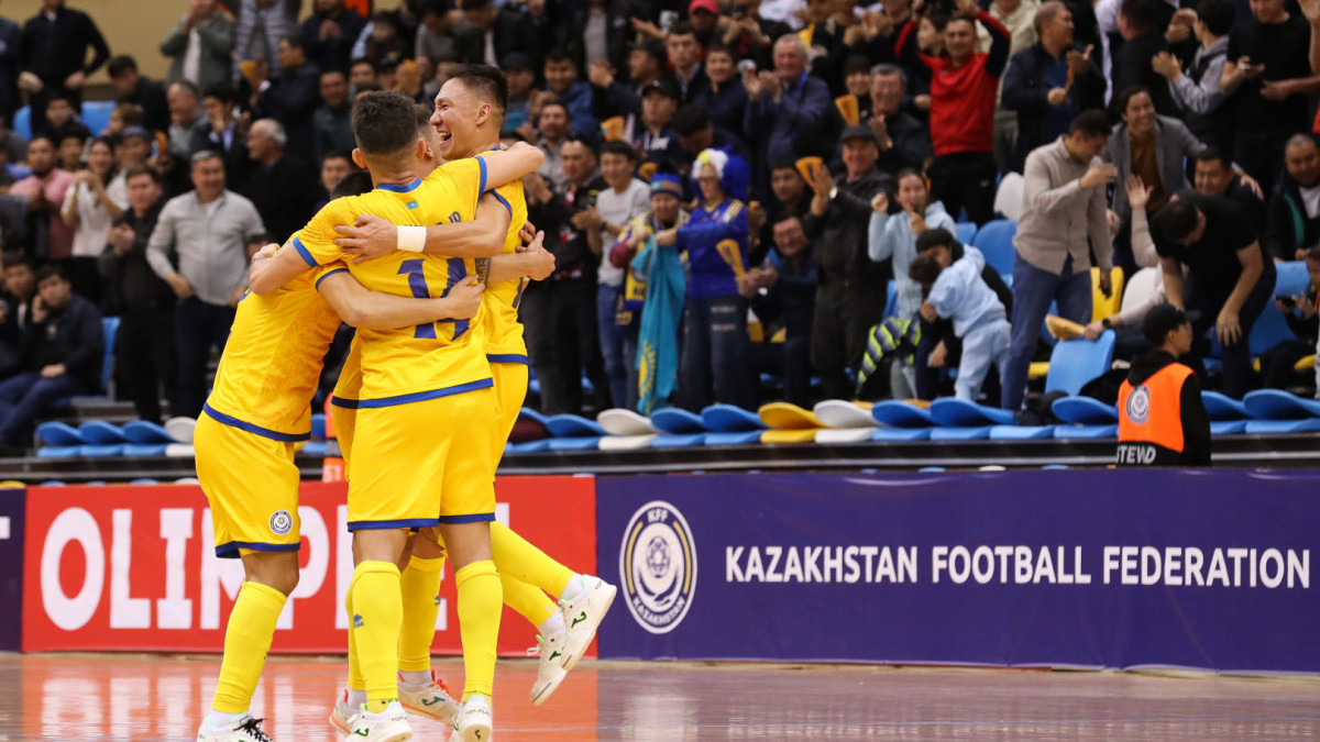Казахстан вышел в финал ЧМ по мини-футболу