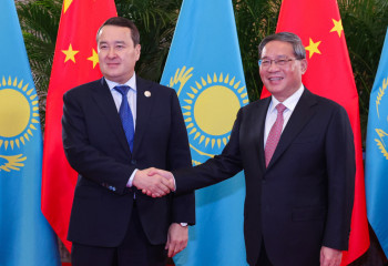 Визасыз режим Қазақстан мен Қытай арасындағы қарым-қатынасты жаңа деңгейге көтереді - Смайылов