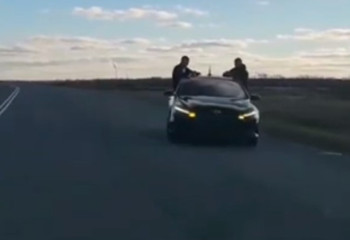 Шесть лихачей устроили опасное представление на дорогах Экибастуза