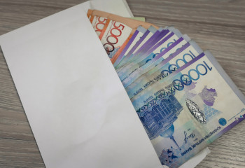 50 млн тенге помощи выделили семьям погибших шахтеров в Казахстане