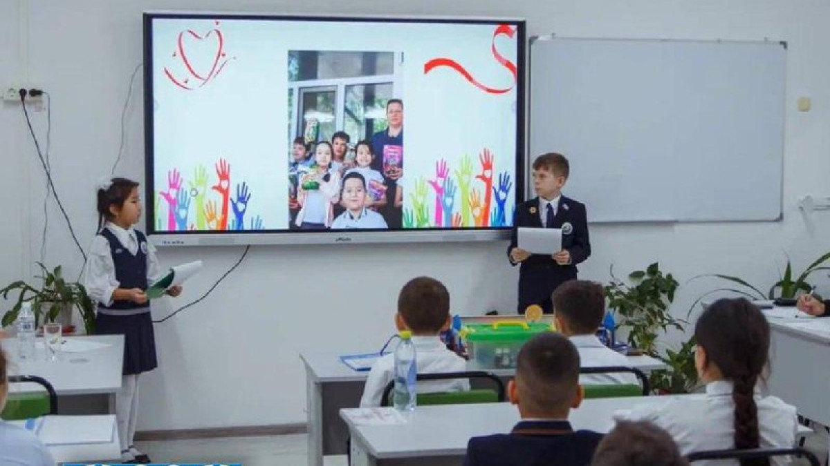 На месте непригодных для учебы школ построили новые в Павлодарской области