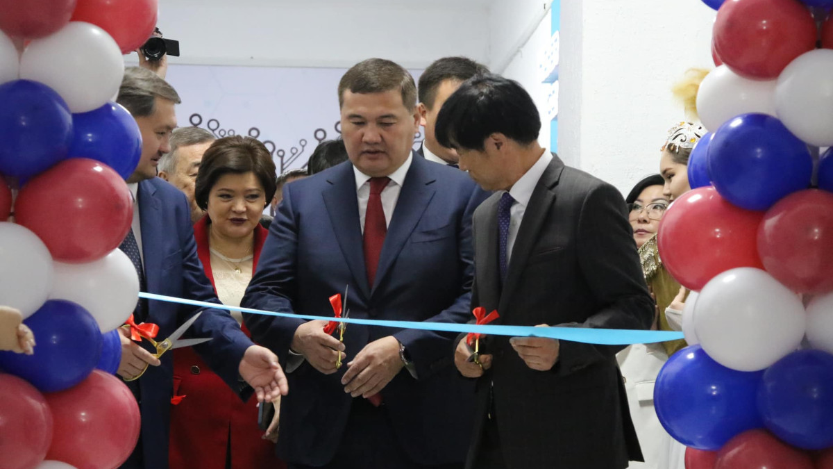 Высшая школа искусственного интеллекта открылась в Казахстане