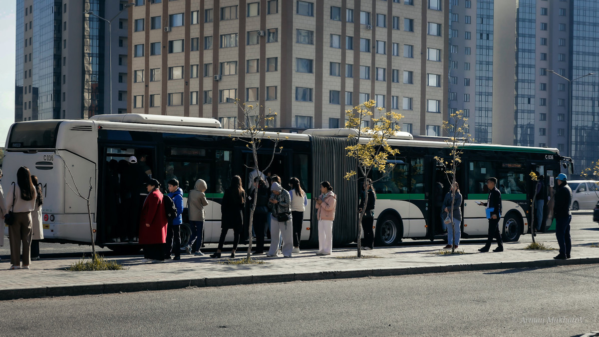 Семь новых автобусных маршрутов запустили в Астане