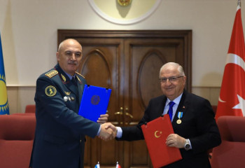 Қазақстанның Қорғаныс министрі Түркияға сапармен барды