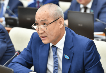 Әрі қарай жалғаса берсе, біз бұдан да үлкен апаттарға ұшыраймыз – Еділ Жаңбыршин