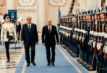 Мемлекет басшысы Путинді Ақордада қарсы алды