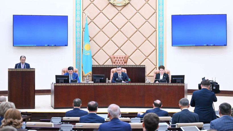  Сенаттың баспасөз қызметі 