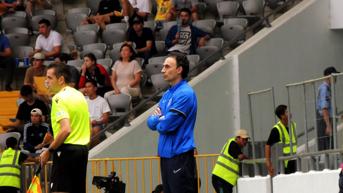 «Не в тот футбол, который хотели» - главный тренер «Астаны» прокомментировал неожиданный итог матча в Лиге Конференций