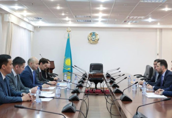 Министр нацэкономики провел встречу с представителями Европейского банка реконструкции и развития