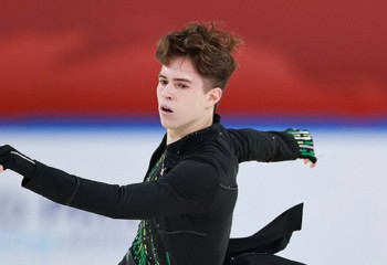 Казахстанский фигурист завоевал бронзу на гран-при в Китае