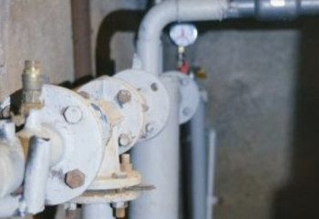 Павлодар облысының әкімі Екібастұздағы жылу беру маусымын тексерді