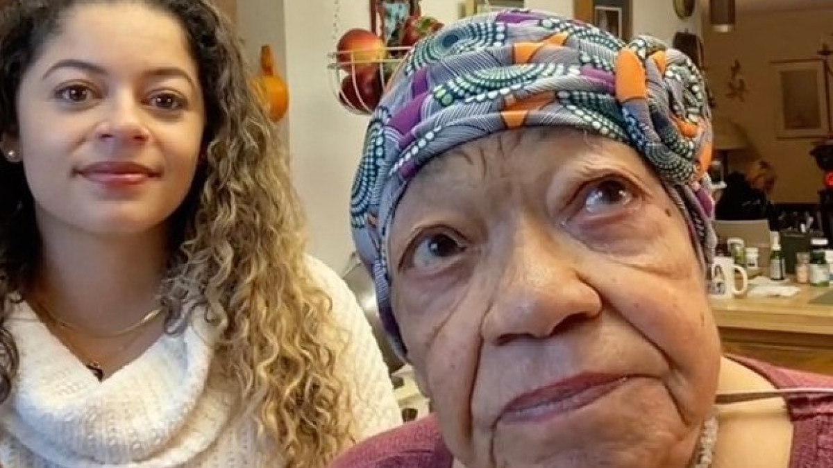102 жастағы кейуана сымбатты болудың сырын ашты