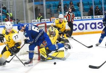 «Барыс» яркой победой прервал неудачную серию в КХЛ
