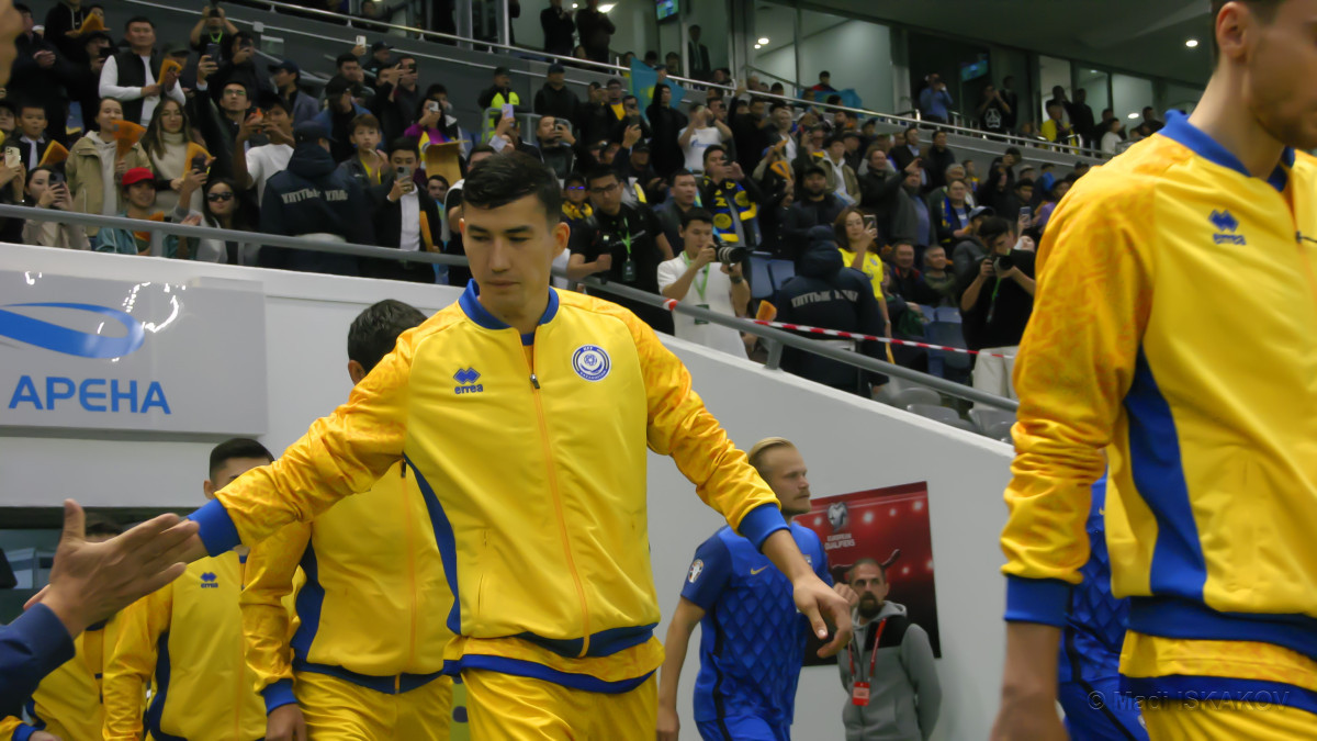 Казахстанская федерация футбола сделала заявление о травме Зайнутдинова и его участии в матчах сборной