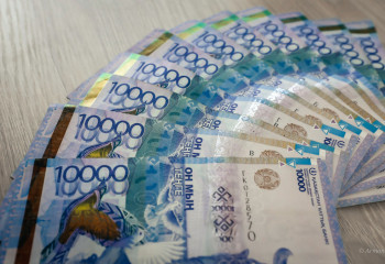 За растрату 270 млн тенге  оштрафовали на 5,4 млн районного акима в Абайской области