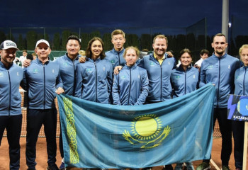 В топ-10 лучших команд попали юниоры сборной Казахстана