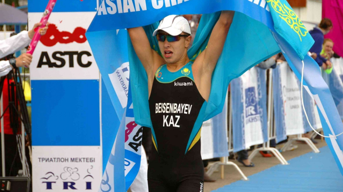 Две золотые медали завоевал Казахстан на чемпионате Азии по триатлону