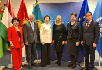 Депутат Орталық Азия көшбасшы әйелдерінің форумына қатысты